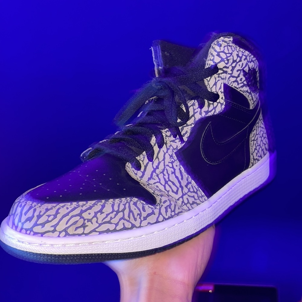Jordan 1 - Picture 2 of 2